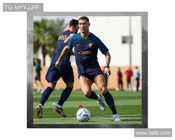 足球明星提前退役背后的故事与人生选择探讨